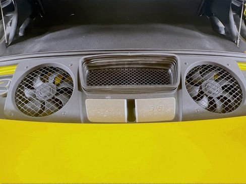 Certified 2017 Porsche 911 Turbo image 27