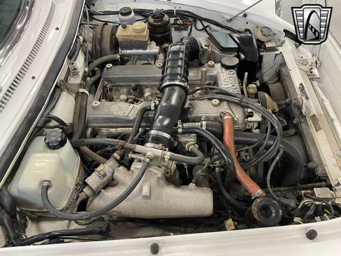 Used 1991 Alfa Romeo Spider Veloce image 10