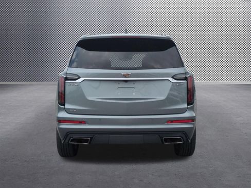 Certified 2023 Cadillac XT6 Sport w/ Technology Package AWD/4WD image 4