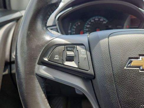 Used 2017 Chevrolet Trax LT w/ LT Convenience Package image 22