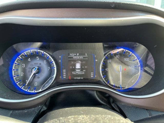 Used 2021 Chrysler Voyager Lxi FWD image 9