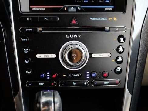 Used 2016 Ford Explorer Limited image 31