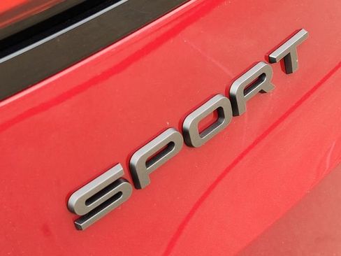 Used 2025 Land Rover Range Rover Sport AWD/4WD image 12