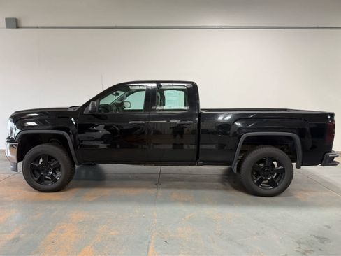 Used 2018 GMC Sierra 1500 2WD Double Cab image 2