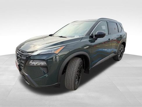 New 2026 Nissan Rogue Dark Armor FWD image 3