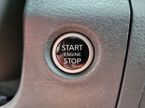 Used 2025 Nissan Frontier Pro-X RWD image 20
