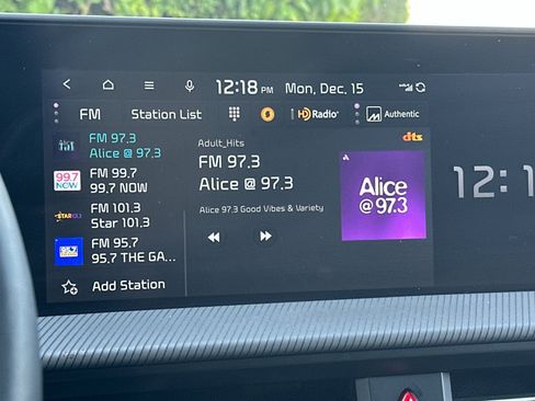 Certified 2024 Kia EV6 GT-Line w/ GT-Line White Seat Package image 18