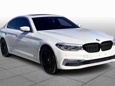 Used 2018 BMW 530i w/ Luxury Seating Package image 2