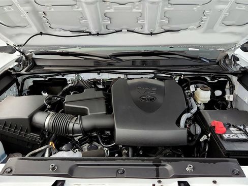 Used 2023 Toyota Tacoma SR5 image 15