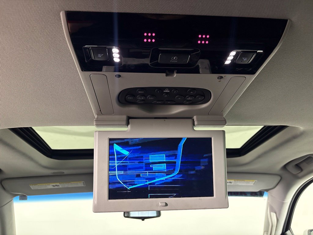 Used 2019 Cadillac Escalade Luxury AWD/4WD image 52