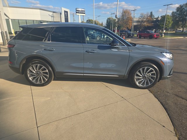 Certified 2023 Lincoln Corsair Reserve w/ Equipment Group 201A AWD/4WD image 5