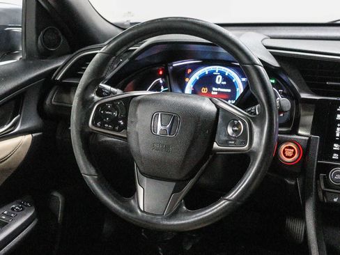 Used 2018 Honda Civic EX-L image 16