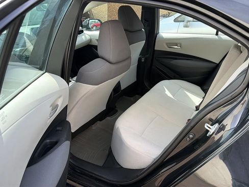 Used 2021 Toyota Corolla LE FWD image 26
