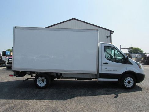 Used 2019 Ford Transit 350 156 DRW RWD image 2