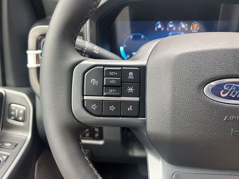 New 2026 Ford F350 Lariat w/ Lariat Premium Package image 24