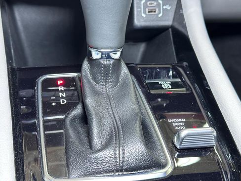 Certified 2023 Jeep Compass Limited image 40