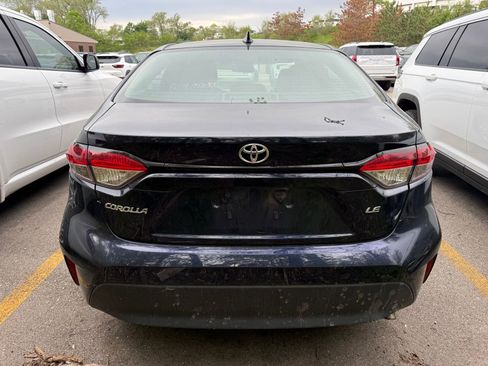 Used 2024 Toyota Corolla LE FWD image 3