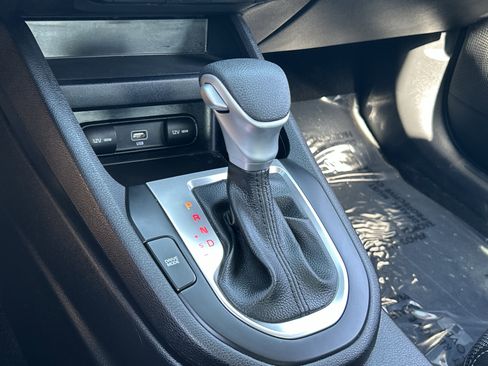 Certified 2023 Kia Forte LXS w/ LXS Technology Package image 25