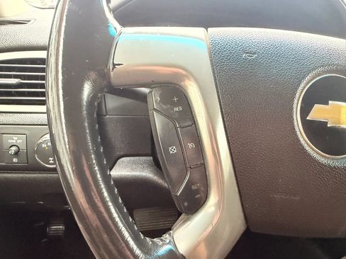 Used 2014 Chevrolet Silverado 2500 LTZ w/ LTZ Plus Package AWD/4WD image 18