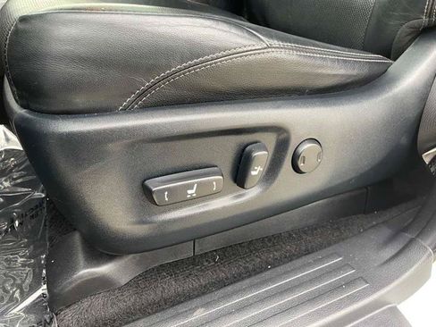 Used 2018 Toyota 4Runner Limited AWD/4WD image 45