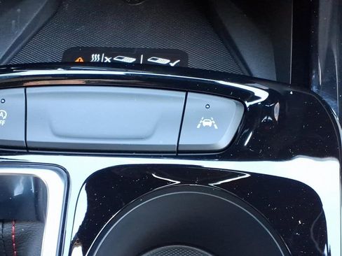 New 2026 Chevrolet Trax RS w/ Sunroof Package image 15