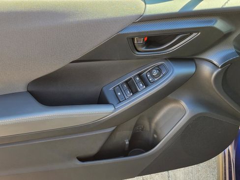 New 2025 Subaru Crosstrek 2.0i Premium image 4