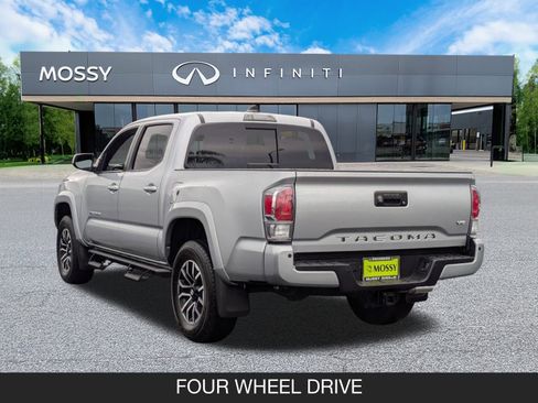 Used 2023 Toyota Tacoma TRD Sport w/ Advanced Technology Package image 7