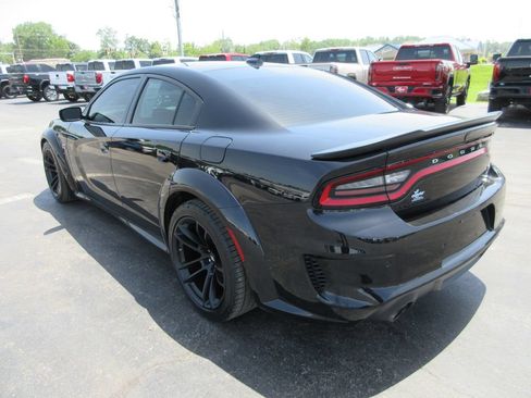 Used 2020 Dodge Charger Scat Pack RWD image 8