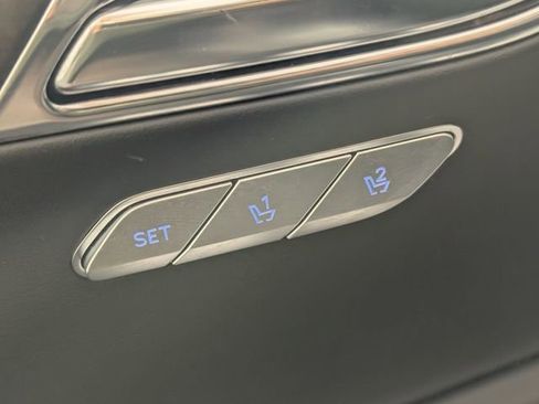 Used 2024 Genesis GV80 2.5T image 11