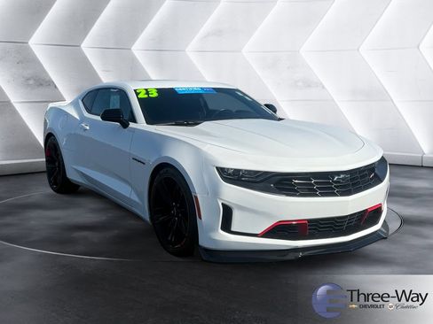 Certified 2023 Chevrolet Camaro LT w/ Redline Edition RWD image 7