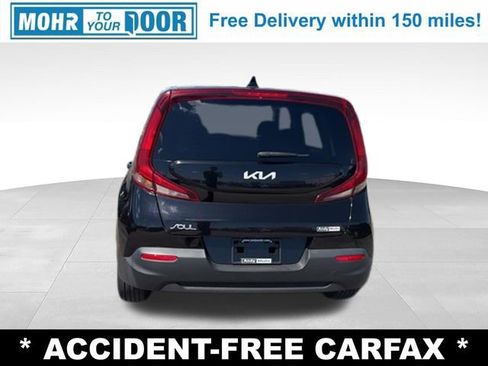 Used 2022 Kia Soul LX FWD image 4