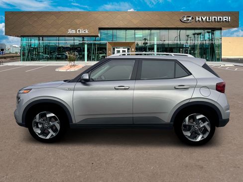 New 2026 Hyundai Venue SEL FWD image 3