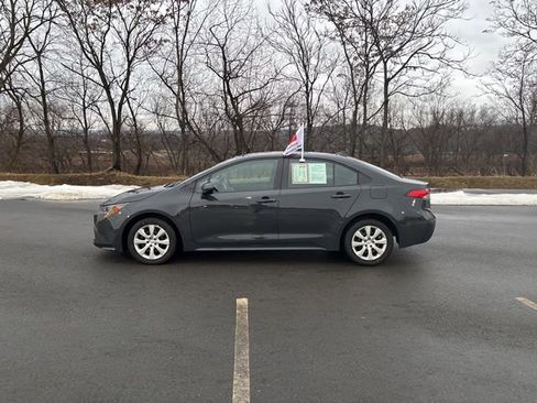 Certified 2024 Toyota Corolla LE image 2