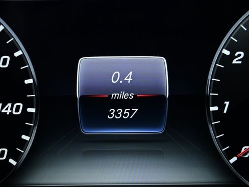 Used 2024 Mercedes-Benz G 550 G 550 image 11