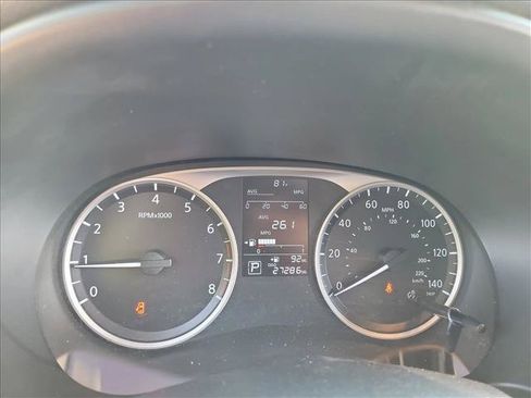 Used 2024 Nissan Kicks S FWD image 14