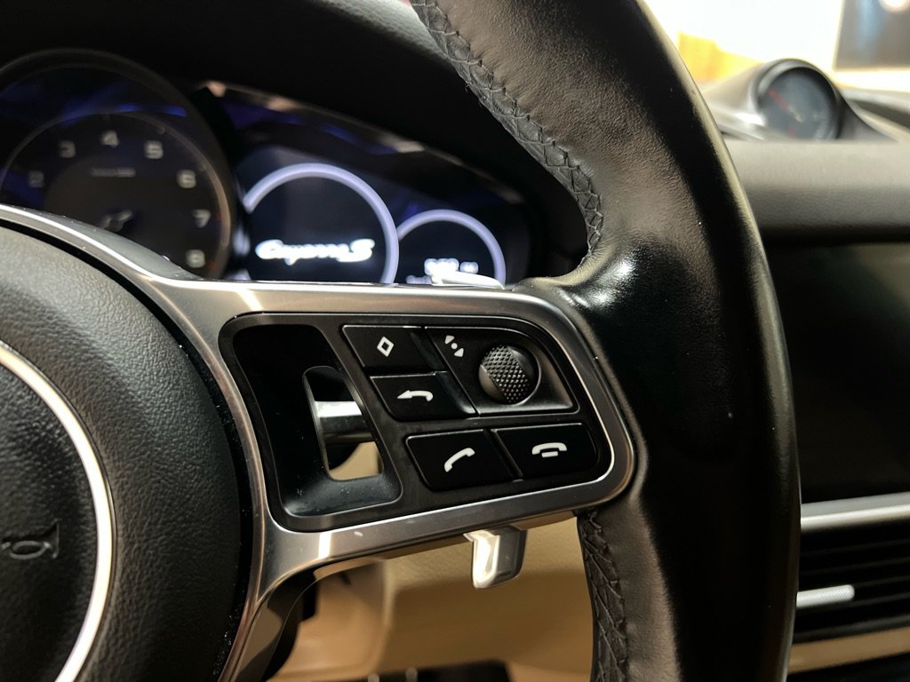 Used 2019 Porsche Cayenne S AWD/4WD image 31