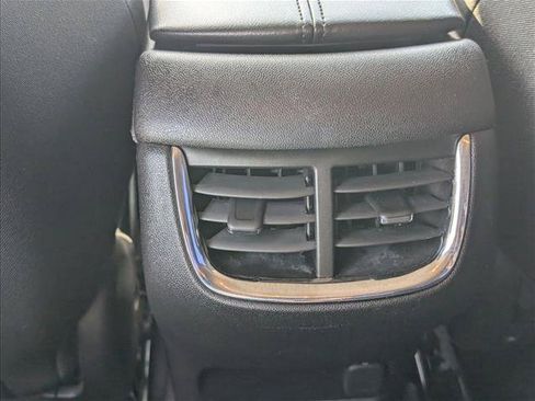 Used 2017 Chevrolet Malibu Hybrid FWD image 15