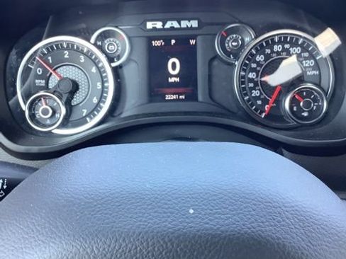 Used 2023 RAM 1500 Big Horn AWD/4WD image 12