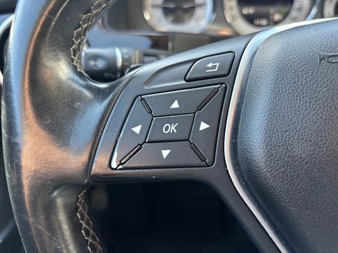 Used 2015 Mercedes-Benz GLK 350 2WD image 15