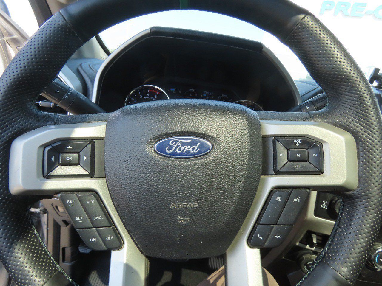 Used 2020 Ford F250 Lariat AWD/4WD image 28