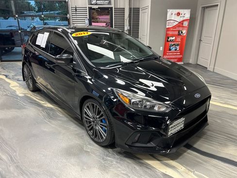 Used 2017 Ford Focus RS AWD/4WD image 1