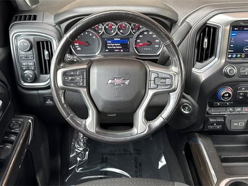 Used 2021 Chevrolet Silverado 1500 LT Trail Boss image 16