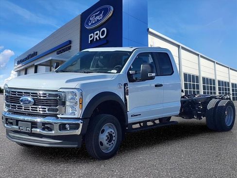 New 2026 Ford F550 4x4 Supercab Super Duty image 26