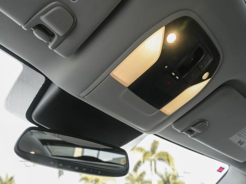 Used 2022 INFINITI QX50 Sensory image 19