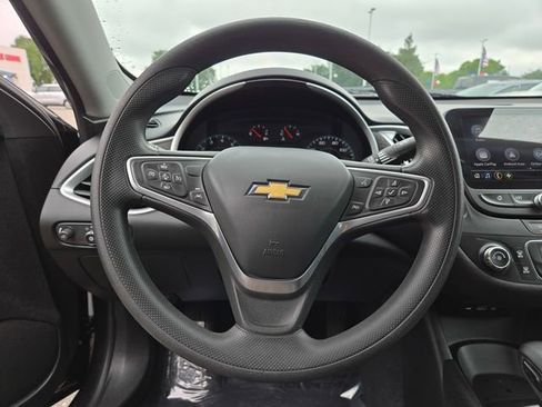 Used 2023 Chevrolet Malibu LS FWD image 22