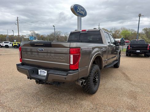 Used 2022 Ford F350 Lariat w/ Tremor Off-Road Package image 38