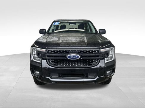 Used 2025 Ford Ranger XL AWD/4WD image 2
