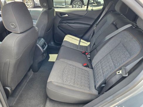 Used 2024 Chevrolet Equinox LT FWD image 18