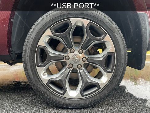 Used 2019 RAM 1500 Limited image 9