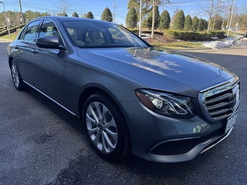Used 2020 Mercedes-Benz E 450 4MATIC Sedan image 6